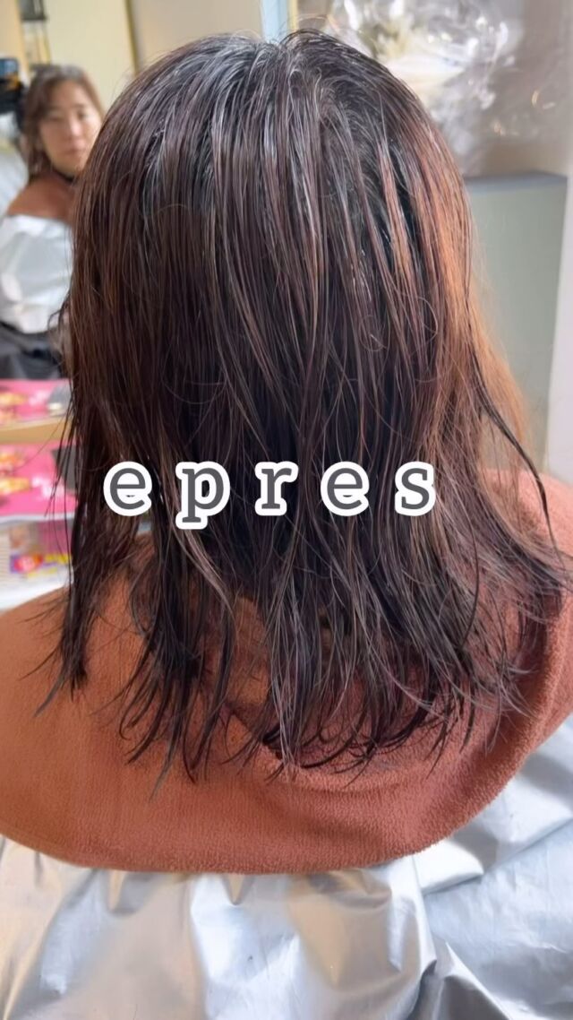 epres エプレ　　

サロンメニューでの施術はこちらです。

透明感カラーに＋することで
髪質改善カラーへと進化

＋1650税込です。

ホームケア商品としても販売いたします。

6050税込

週1ケアで少しずつ変化が実感できます。

今までのお使いのトリートメントにプラス

ですることでより美髪に近づきます✨

シャンプーする10分前にお使いください

詳しくはスタッフまで〜🫣

兵庫県尼崎市七松町2-4-13

Mirror’

06-4869-7226

#エプレ
#epres
#前処理 
#ボンディング効果
#アシッドフリー
#髪質改善カラー 
#髪質改善
#尼崎美容室
#立花美容室
#立花美容室ミラー